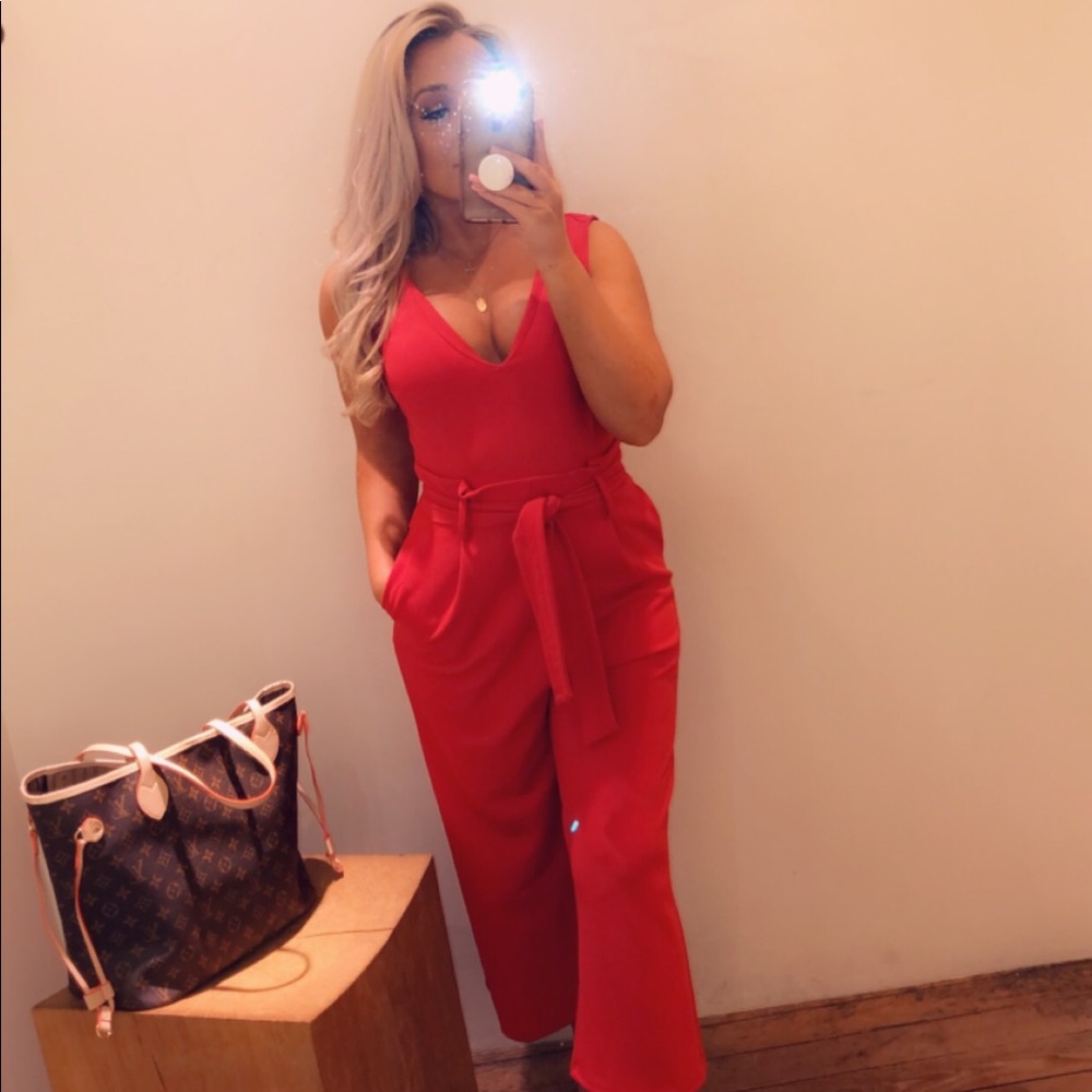 Meet your Posher, Ariel